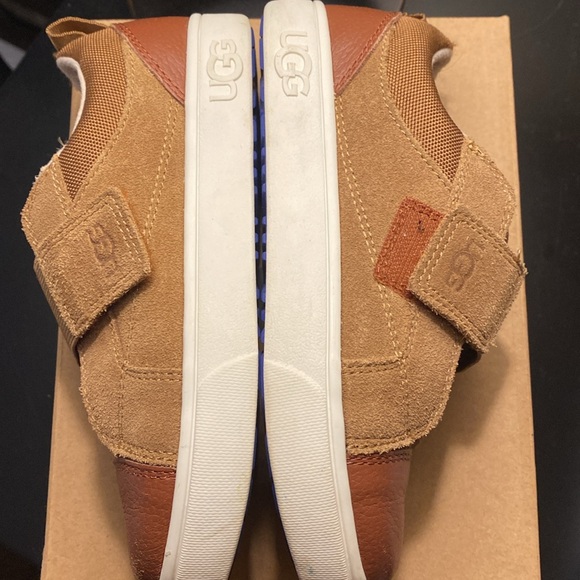 Boys UGG sneakers size 12-worn twice! - Picture 3 of 5